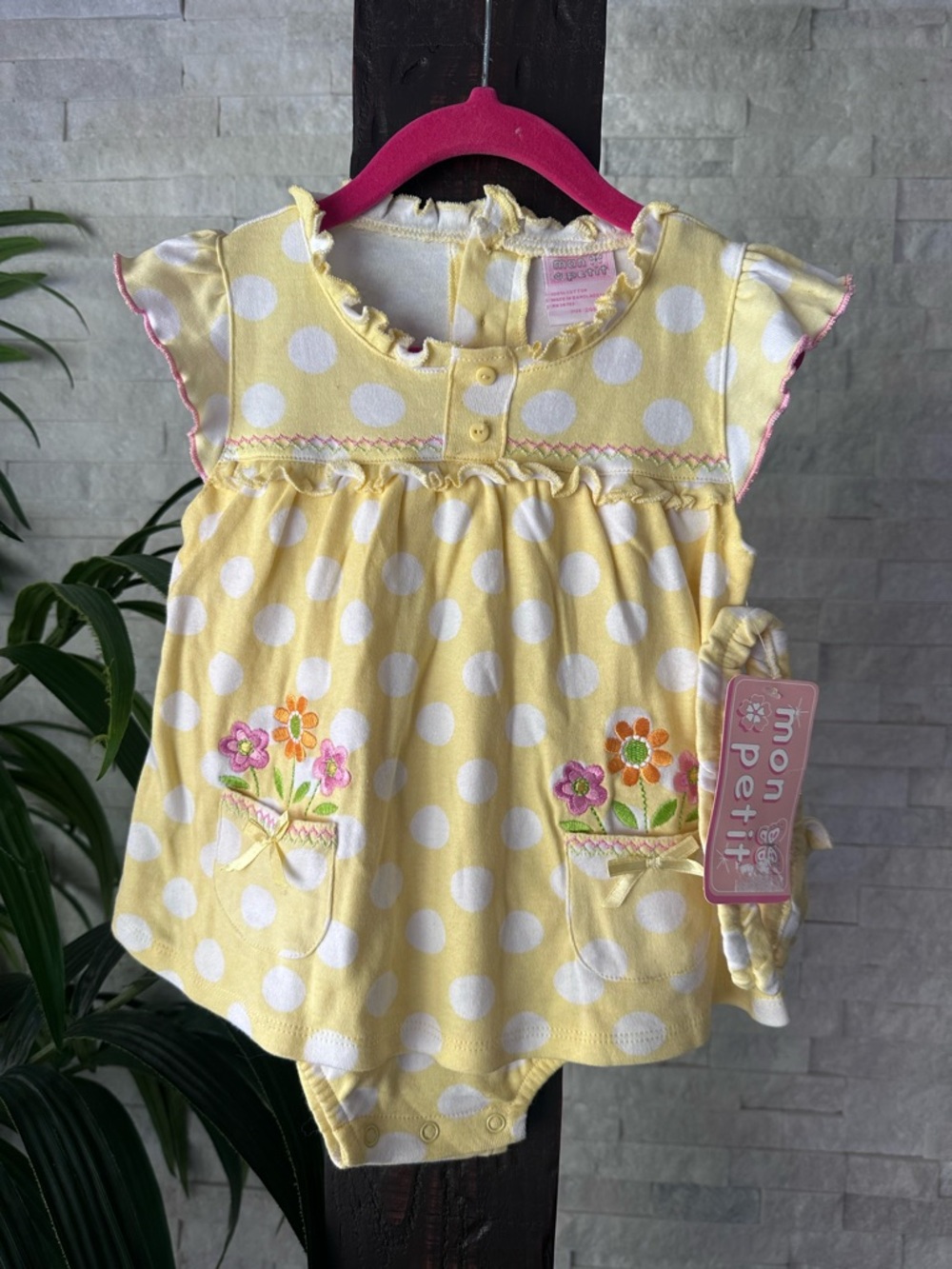 mon petit Cotton yellow polka dot Floral baby dress romper Size 24M New Tags